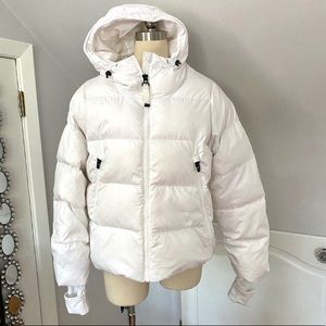 Athleta ✨WHITE ✨Puffer